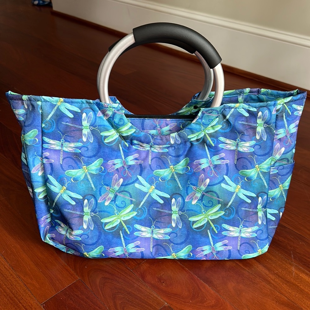 NWOT Greater Good insulated cooler bag 17”x14”x9” - dragonflies